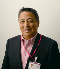 岡橋ゼネラルマネージャー様の顔写真